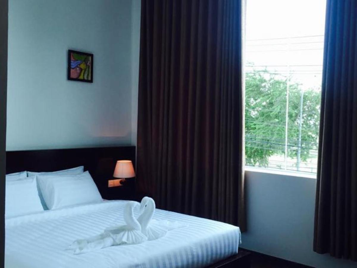 Golden Apple Hotel - Airport Phnom Penh Eksteriør bilde