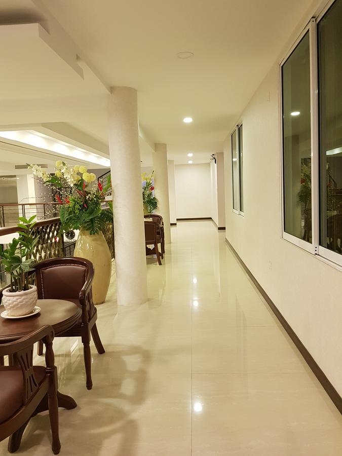Golden Apple Hotel - Airport Phnom Penh Eksteriør bilde